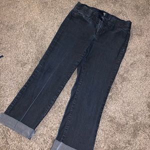 Women’s Cropped Jeans
